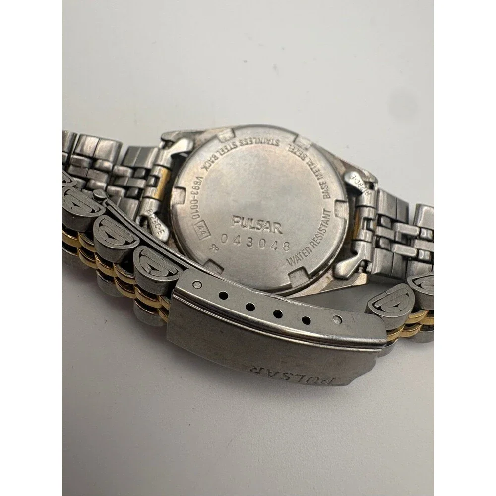 Pulsar ladies Two-Tone Day-Date Quartz Watch V893-0010 vintage